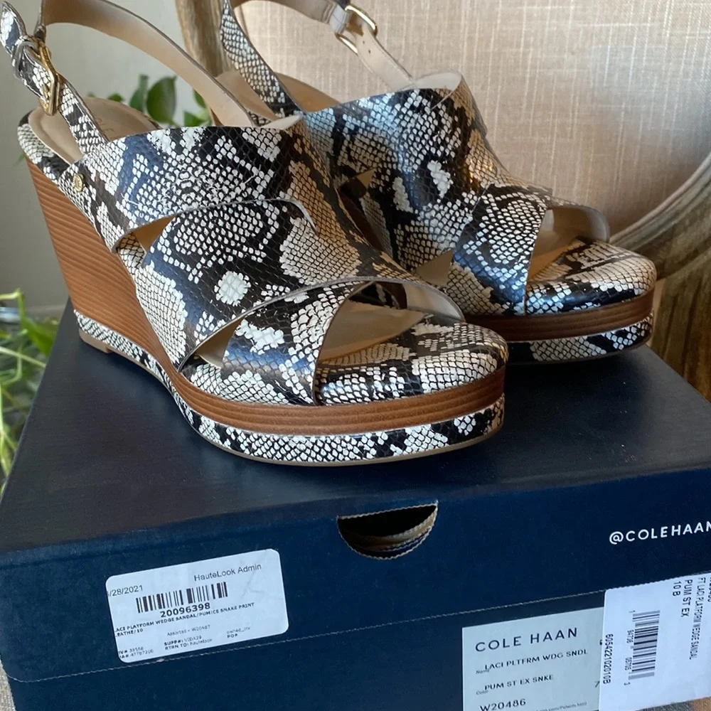 COLE HAAN Laci Platform Wedge Sandal - Picture 3 of 9